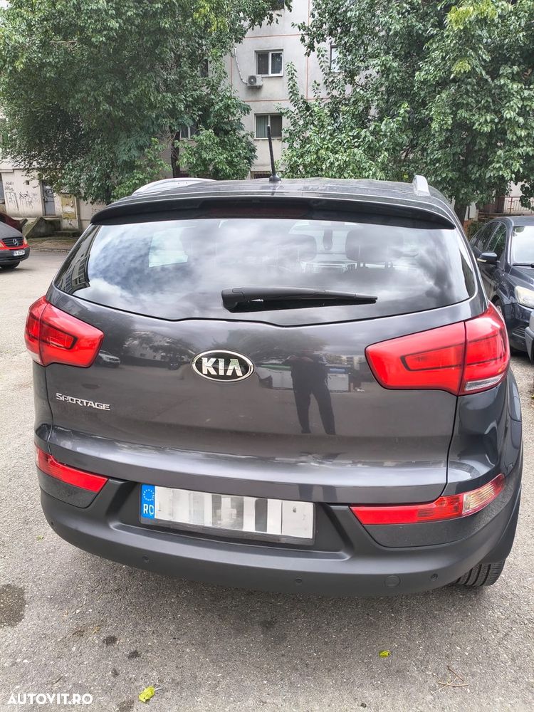Kia Sportage 1.6 GSL MT 4x2 CLASSIC - 2