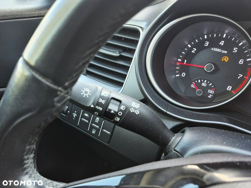 Kia XCeed 1.5 T-GDI M - 27