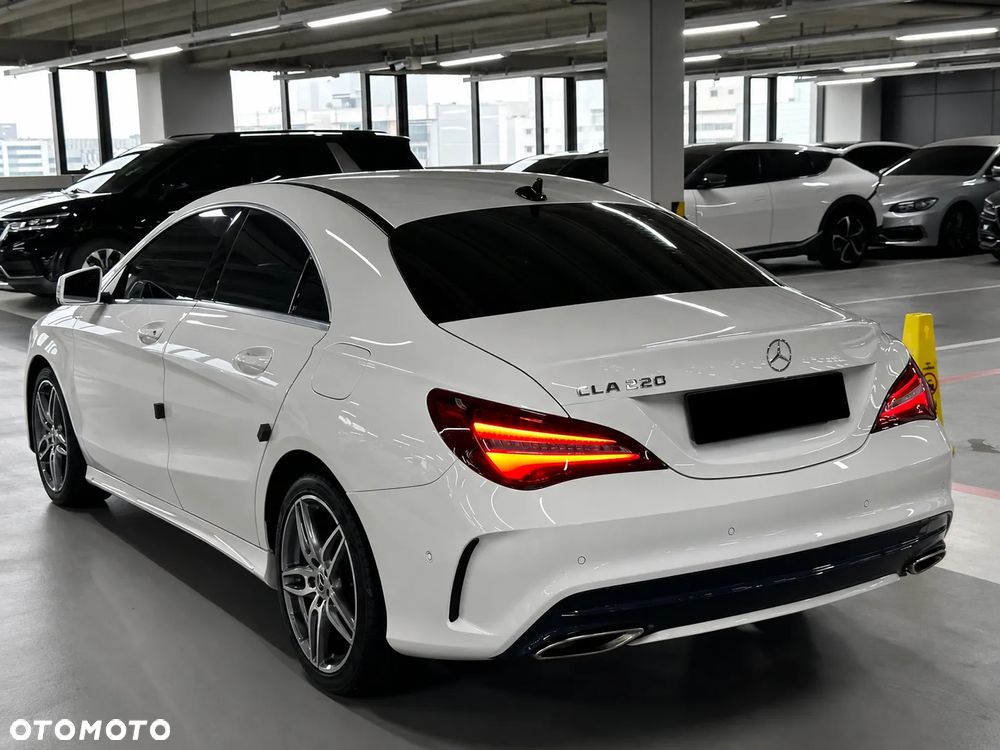 Mercedes-Benz CLA - 8