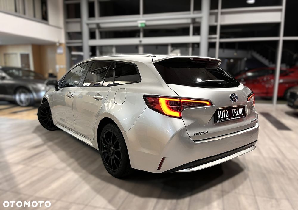 Toyota Corolla 1.8 Business Edition - 4