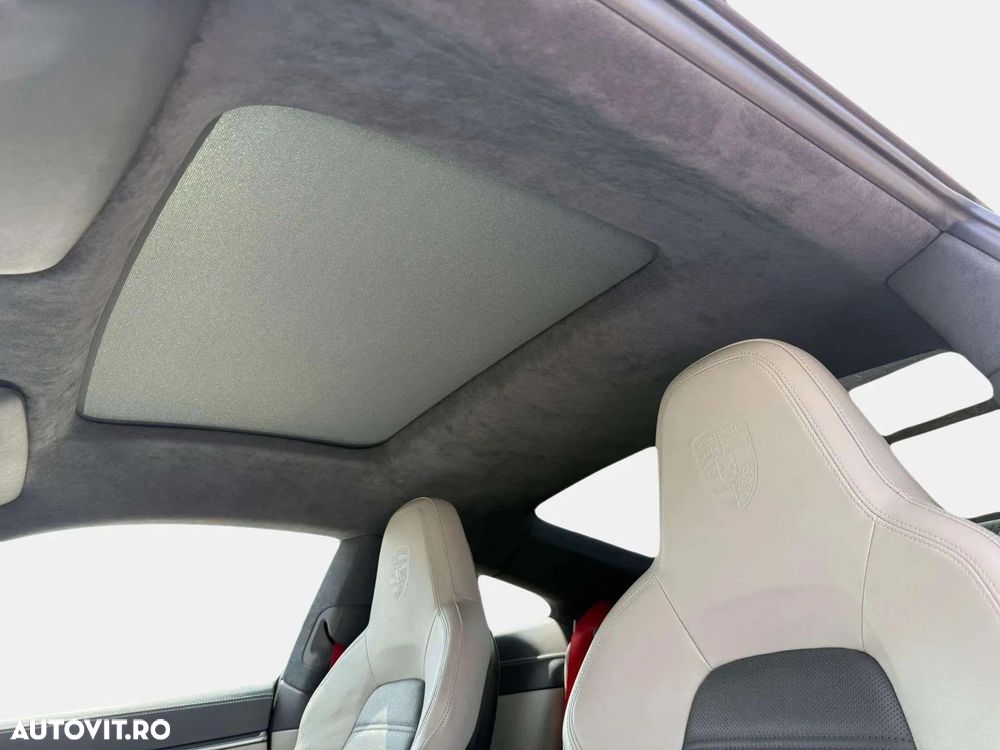 Porsche 911 Turbo - 13