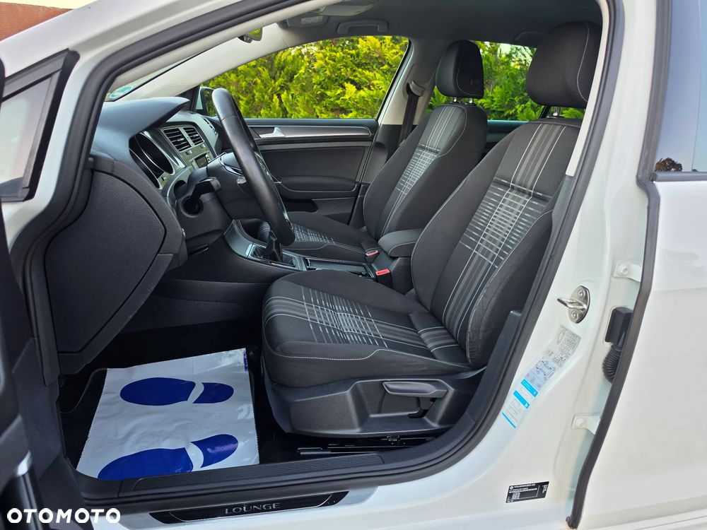 Volkswagen Golf 1.4 TSI BlueMotion Technology Lounge - 25