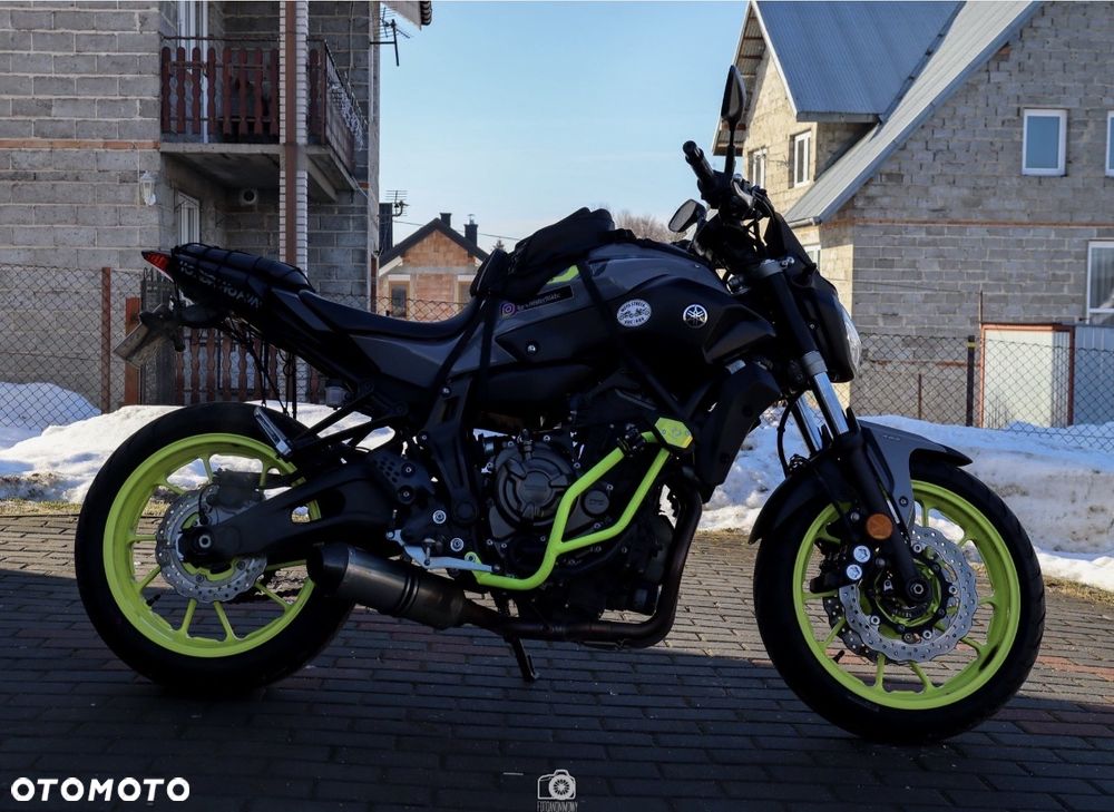 Yamaha MT - 1