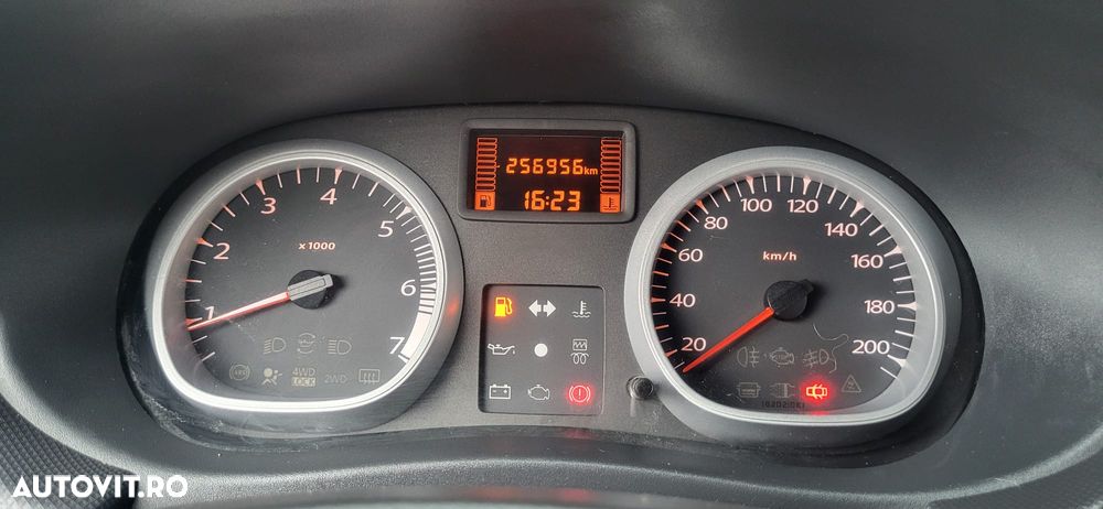 Dacia Duster SCe 115 4x2 Ambiance - 11