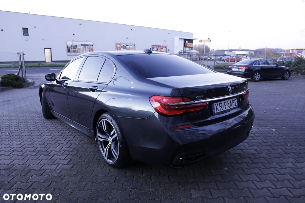 BMW Seria 7 740d xDrive - 4