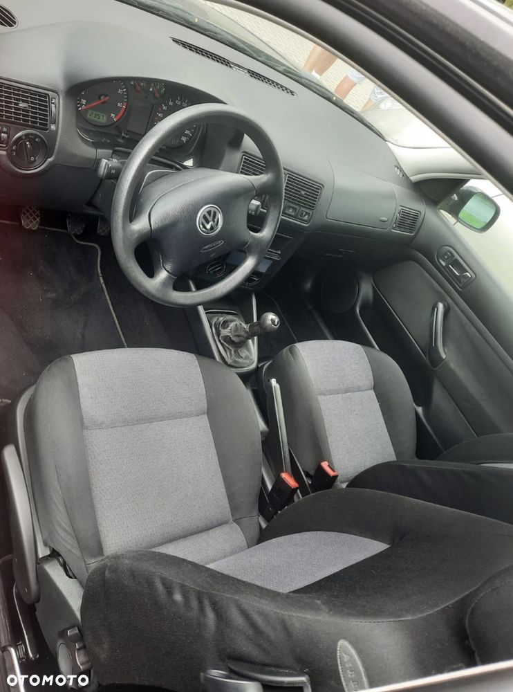 Volkswagen Golf 1.4 Basis - 5