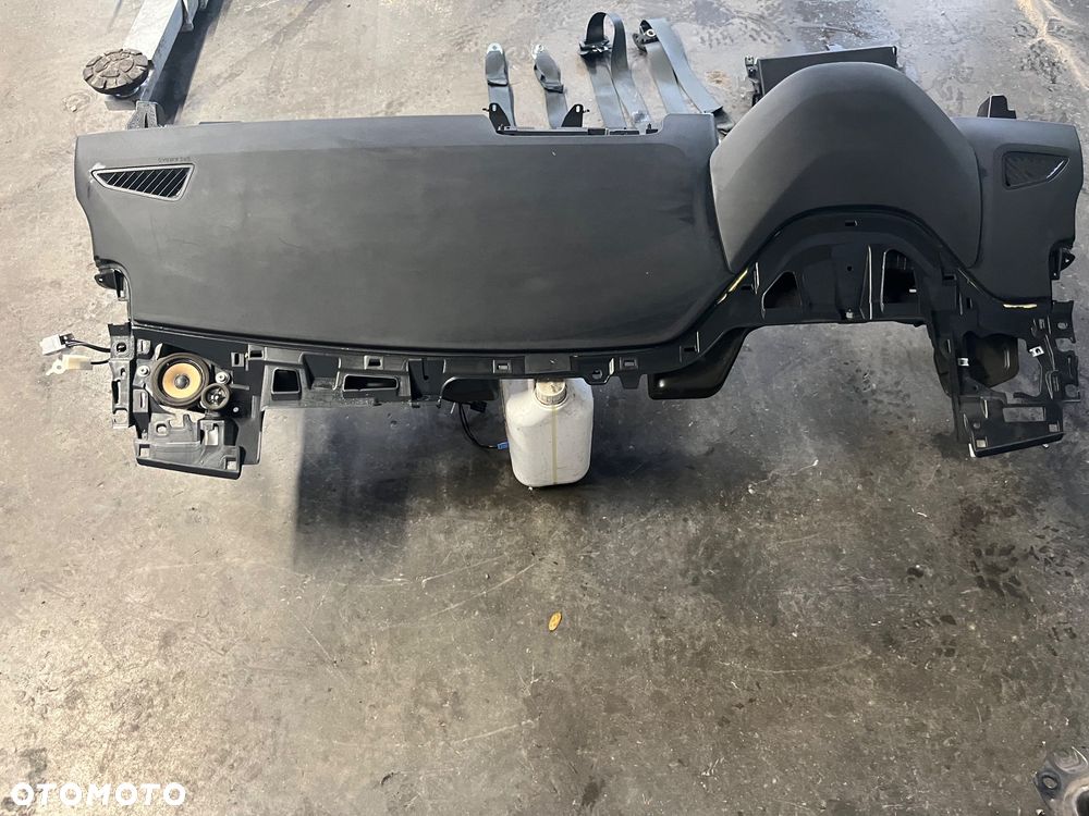 Konsola deska airbag oryginał Toyota Corolla E21 - 10