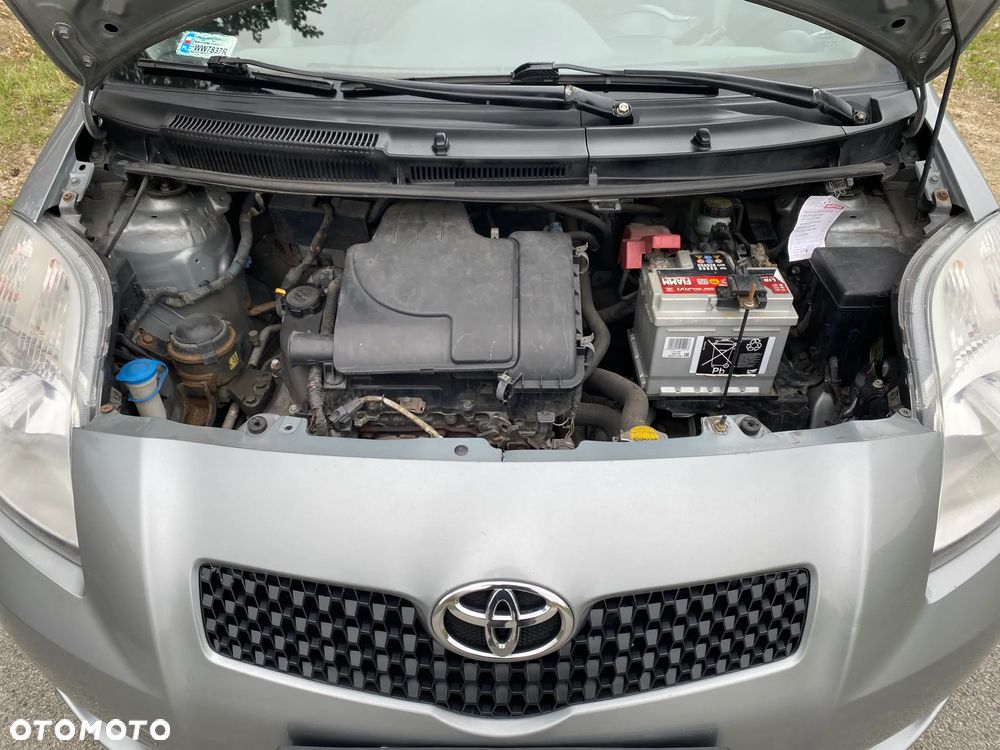 Toyota Yaris 1.0 Terra A/C - 18