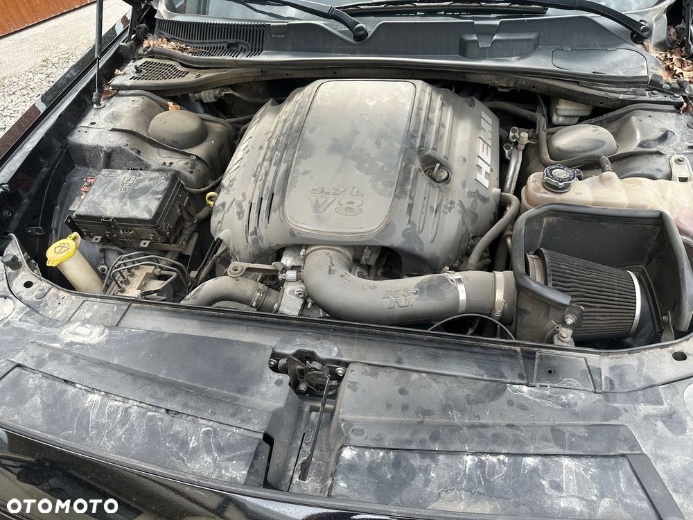 Dodge Challenger 5.7 R/T - 13