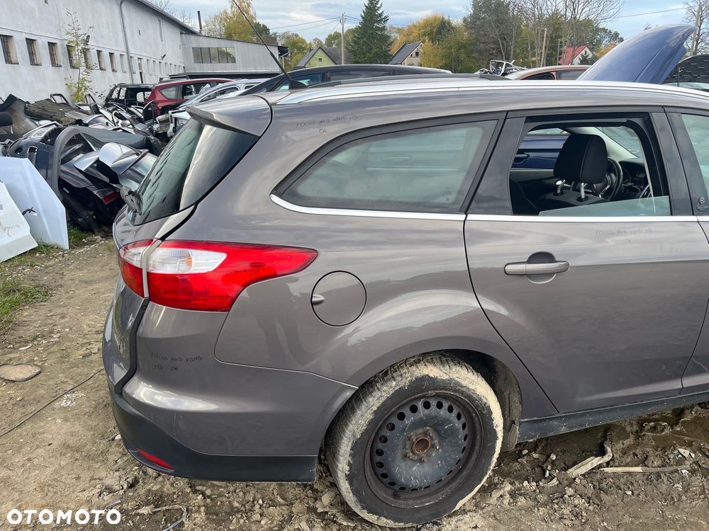 ĆWIARTKA BŁOTNIK PRAWY TYŁ FORD FOCUS MK3 KOMBI VB - 1