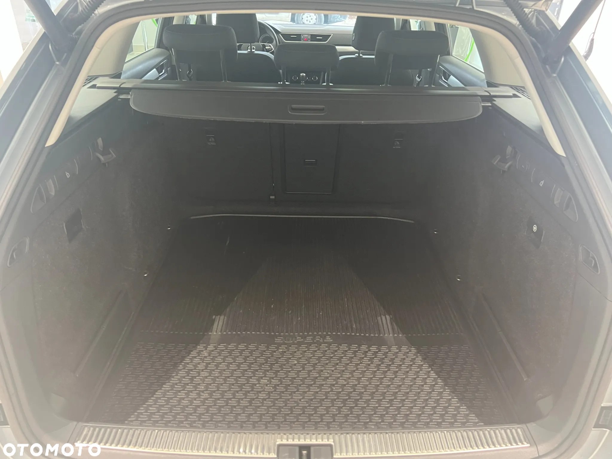 Skoda Superb 1.5 TSI Ambition DSG - 24