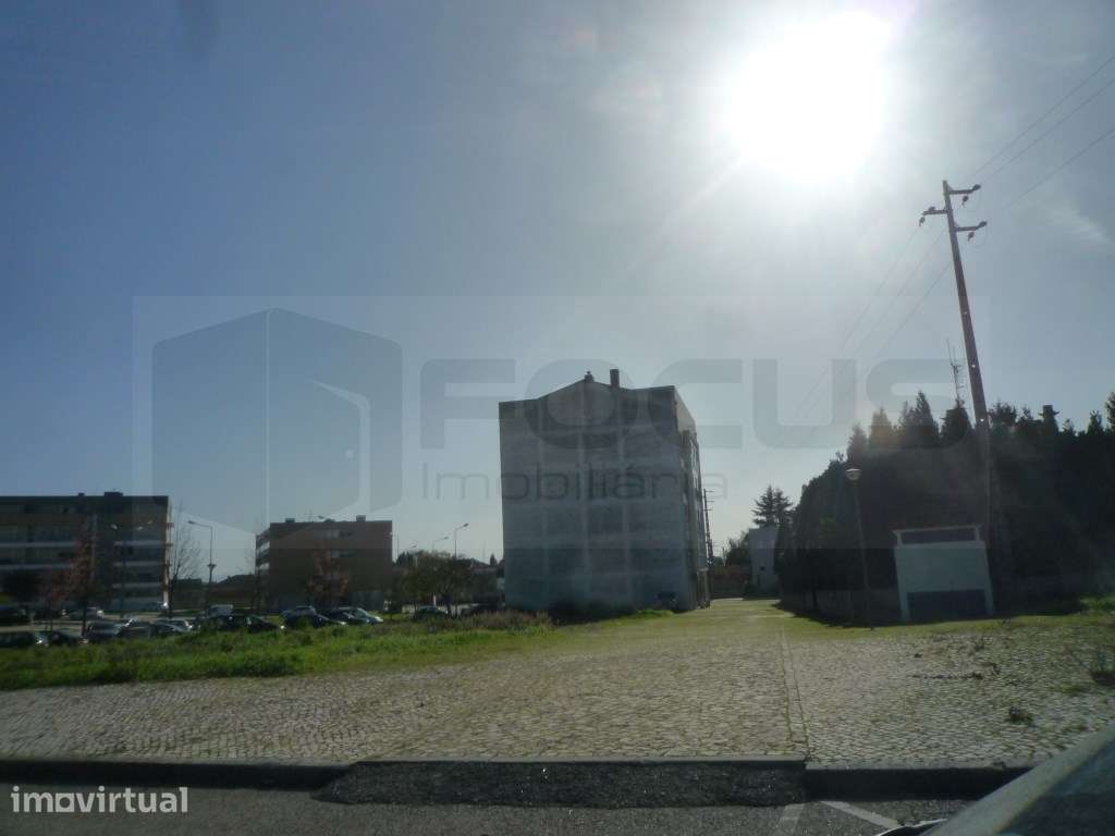 Lote de Terreno em Albergaria - a - Velha - Grande imagem: 2/3
