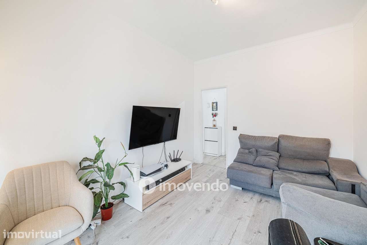 Apartamento T2 no centro do Lavradio - Grande imagem: 5/41