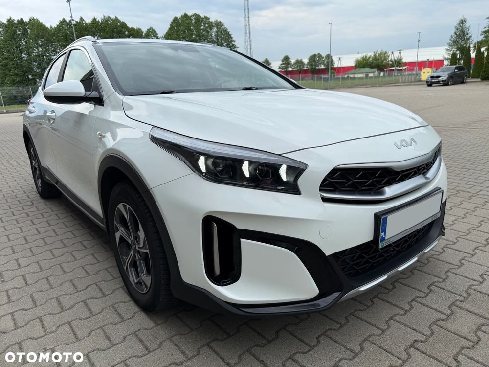 Kia XCeed - 11