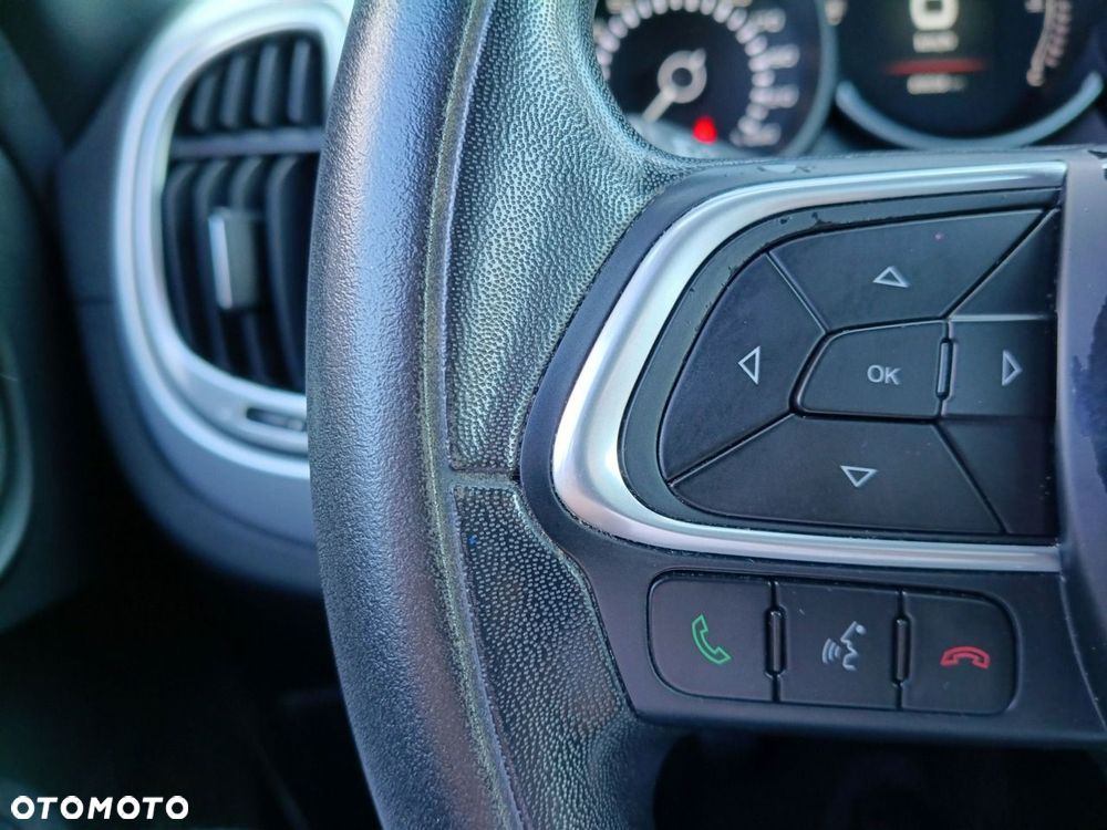 Fiat 500L 1.4 16V Connect - 21