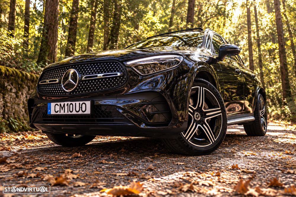 Mercedes-Benz GLC 300 e Coupe 4Matic 9G-TRONIC AMG Line Advanced - 9