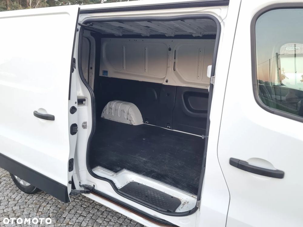 Opel VIVARO L2H1 - 25