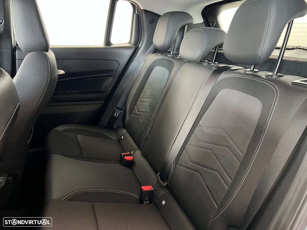 Jeep Avenger 1.2 GSE T3 Altitude - 15