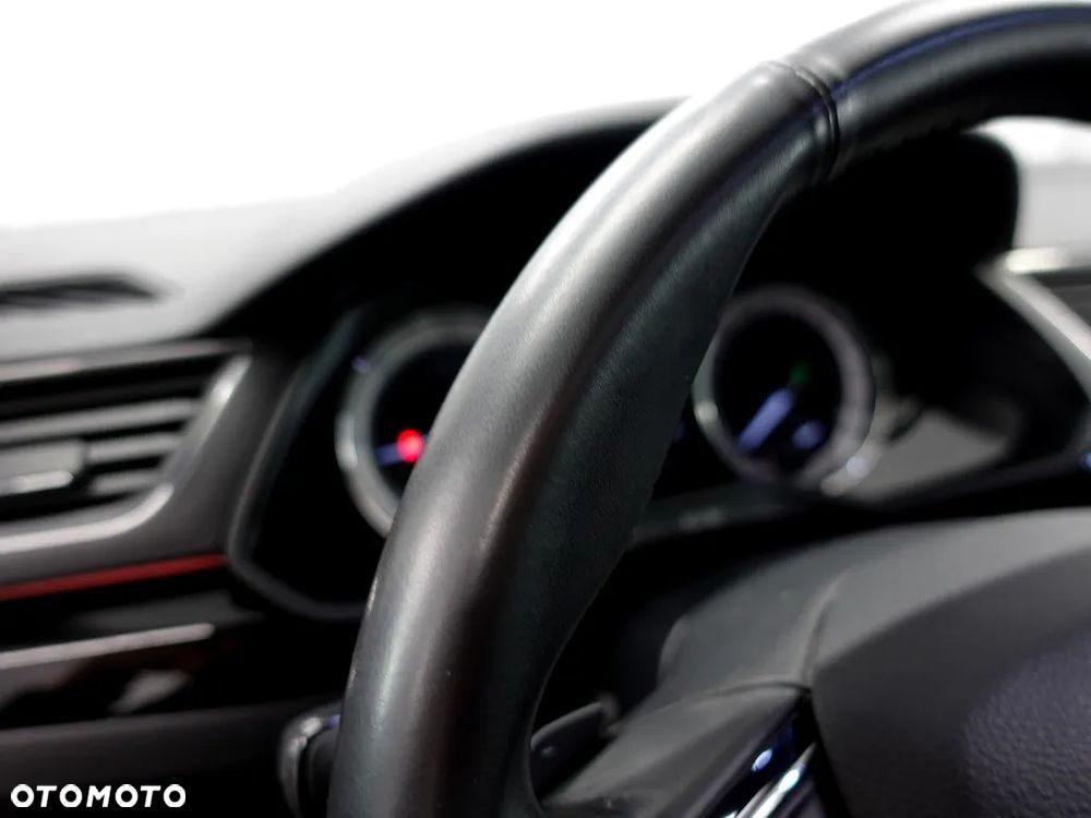 Skoda Superb 2.0 TDI SCR L&K DSG - 21