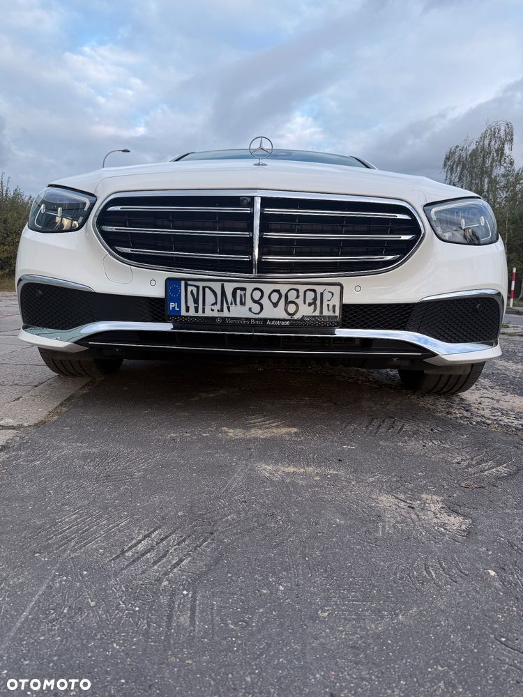 Mercedes-Benz Klasa E 300 Exclusive - 22