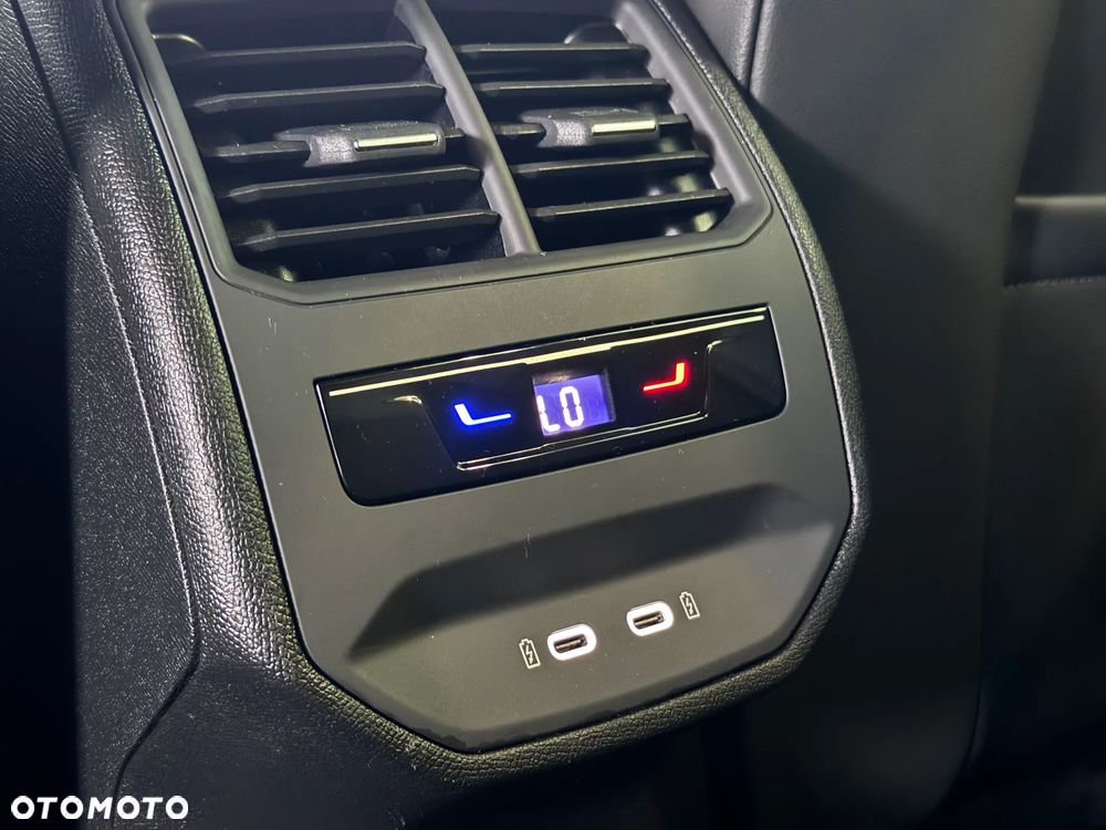 Cupra Leon Sportstourer 2.0 TSI DSG VZ - 22