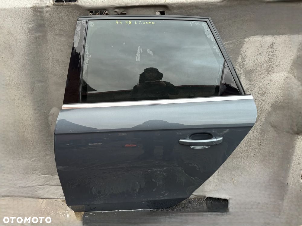Drzwi lewe Audi A4 B8 kombi lewy tył LZ7H OE - 1