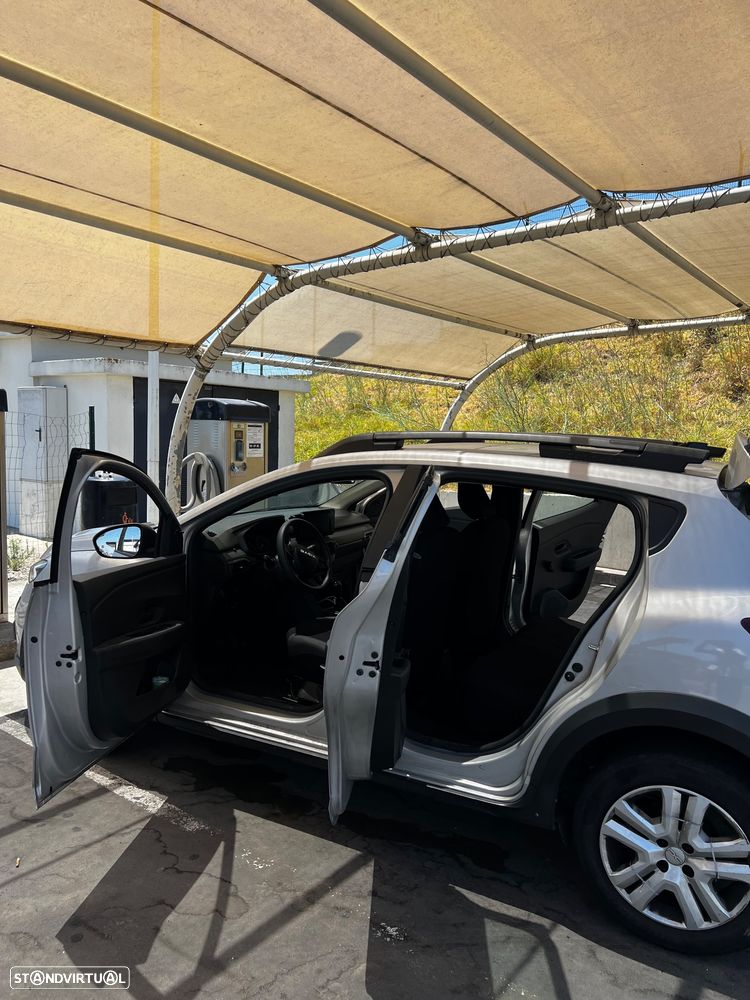 Dacia Sandero 1.0 ECO-G Essential Bi-Fuel - 7