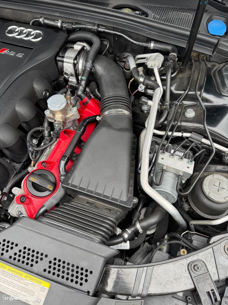 Audi RS5 4.2 FSi quattro S tronic - 24