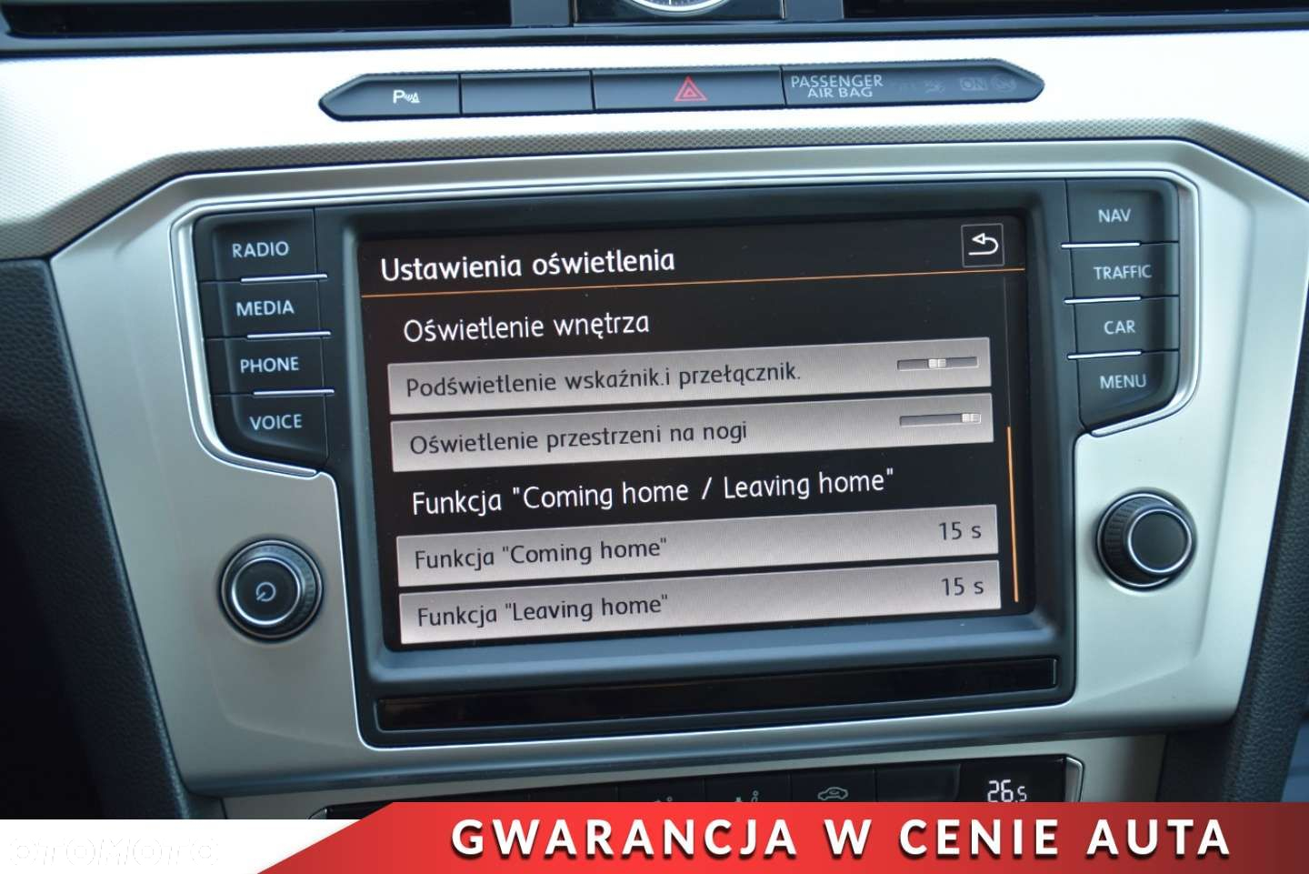 Volkswagen Passat 2.0 TDI SCR Comfortline - 27