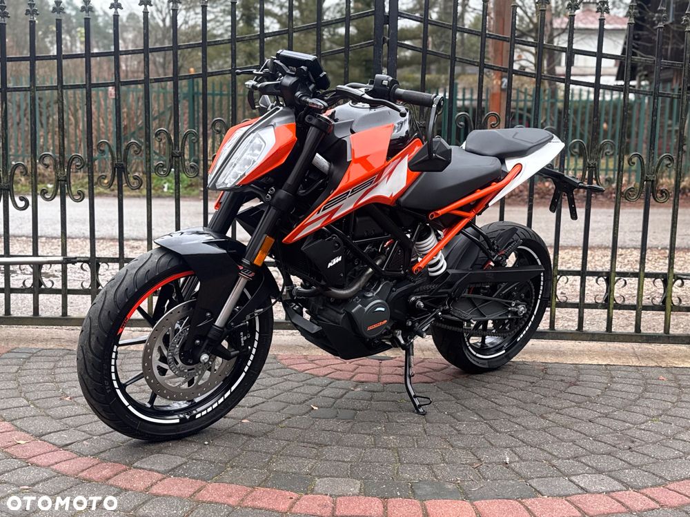 KTM Duke - 5