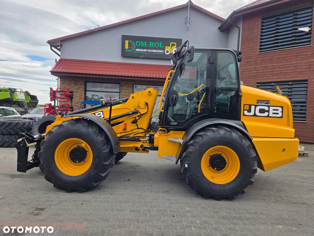 JCB TM 320 S  542. 70 MANITOU - 2