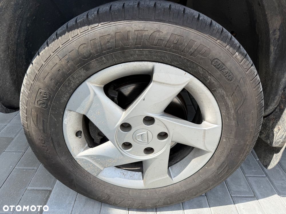 Dacia Duster dCi 110 FAP 4x4 Urban Explorer - 8