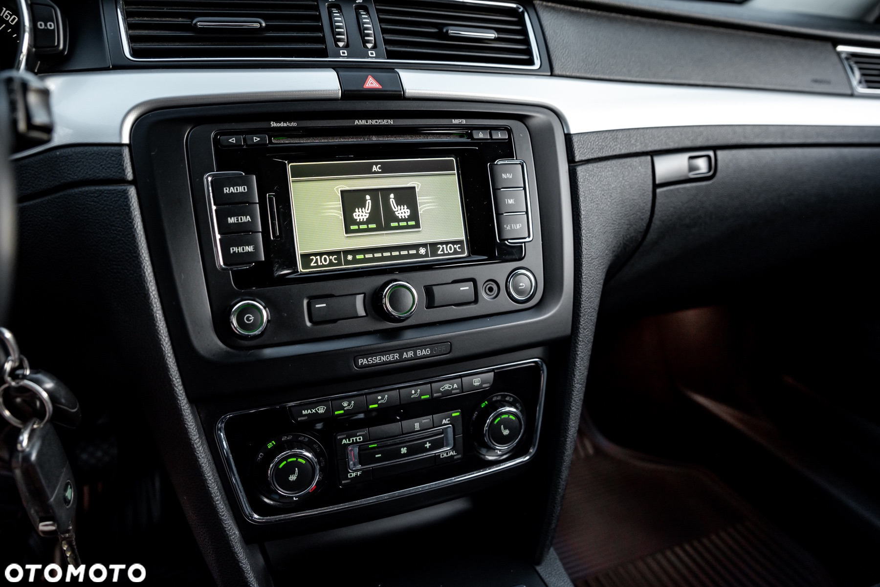 Skoda Superb 2.0 TDI Comfort DSG - 35