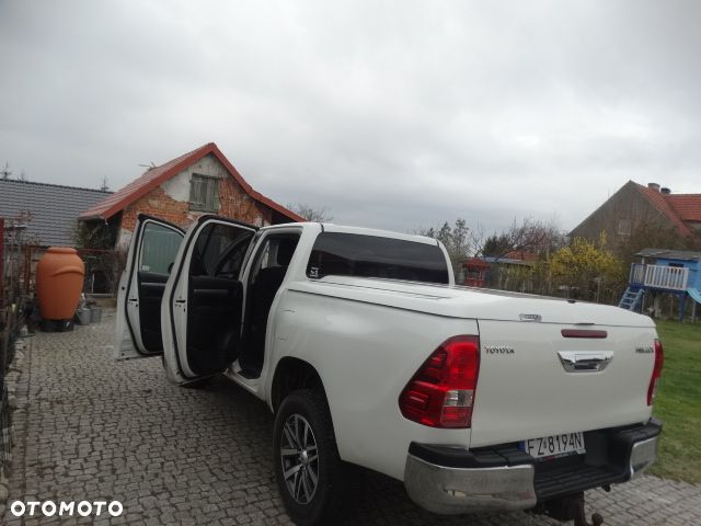 Toyota Hilux 2.4 D-4D Double Cab Active 4x4 - 10