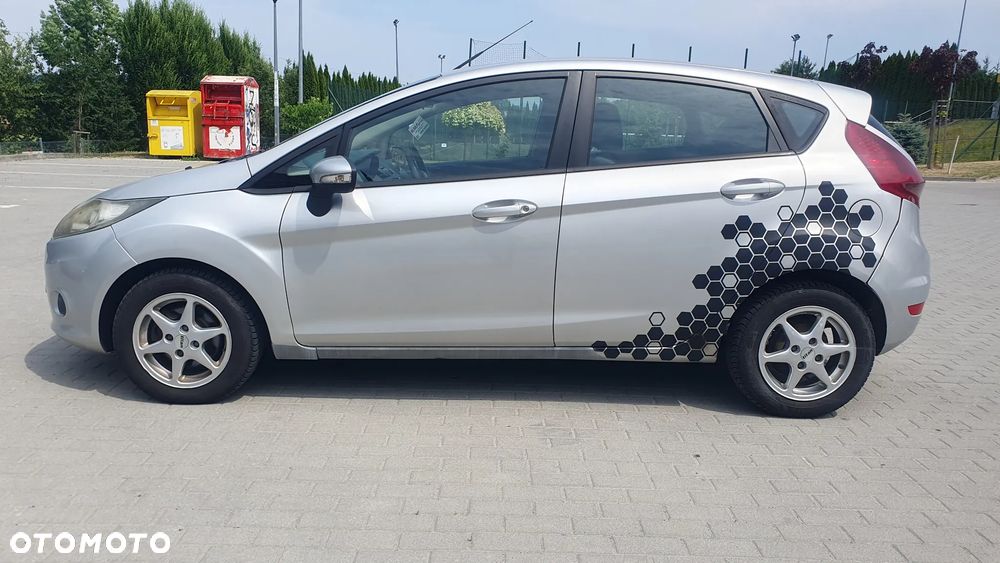 Ford Fiesta - 4