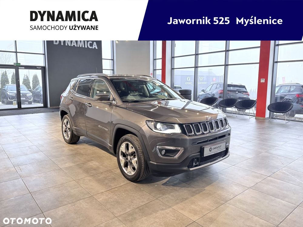 Jeep Compass - 1