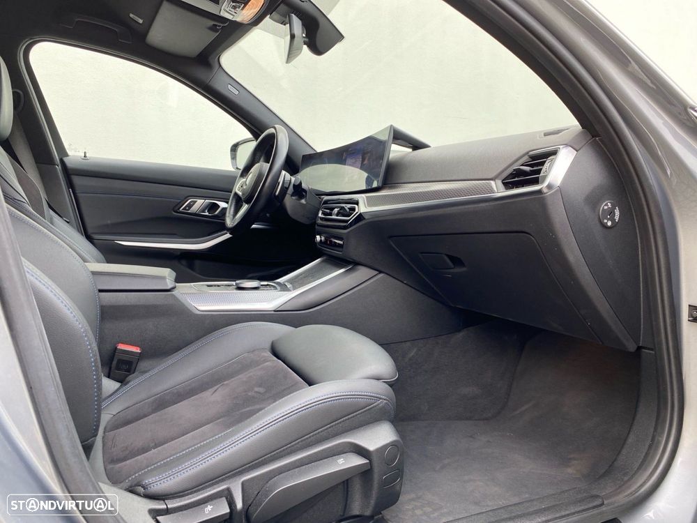 BMW 320 d Pack Desportivo M Auto - 11