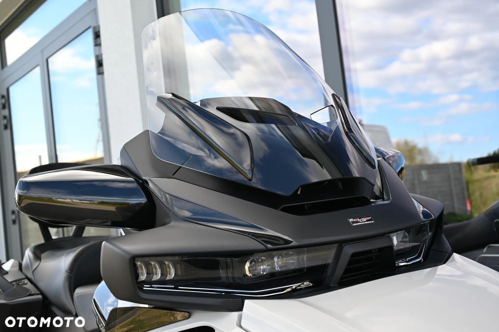 Can-Am Spyder - 39