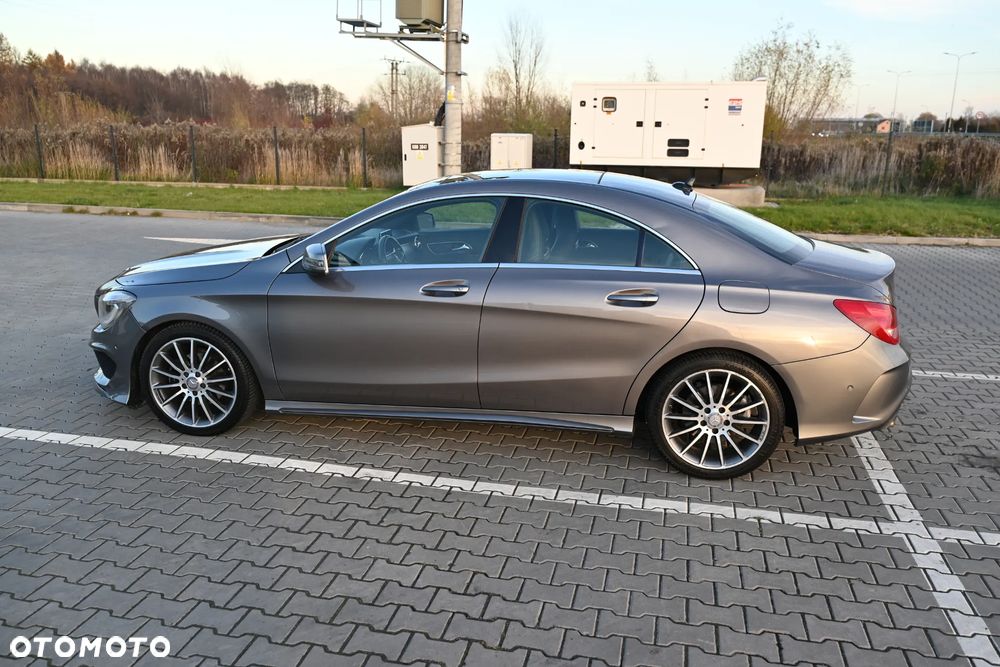 Mercedes-Benz CLA 200 7G-DCT AMG Line - 2
