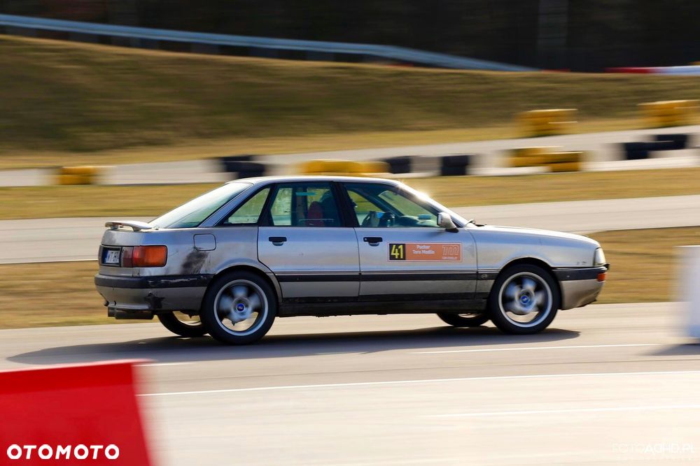 Audi 90 - 5