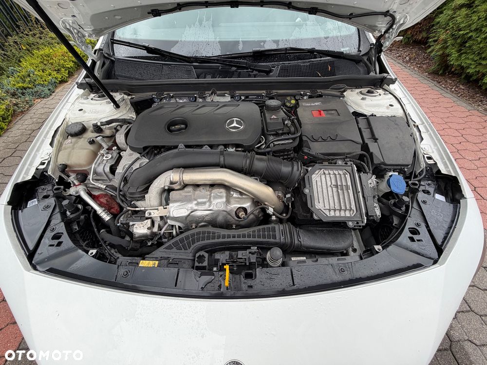 Mercedes-Benz CLA 250 mHEV 4-Matic AMG Line 8G-DCT - 10