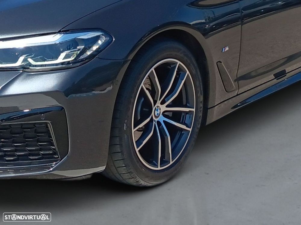 BMW 520 d Pack Desportivo M Auto - 18