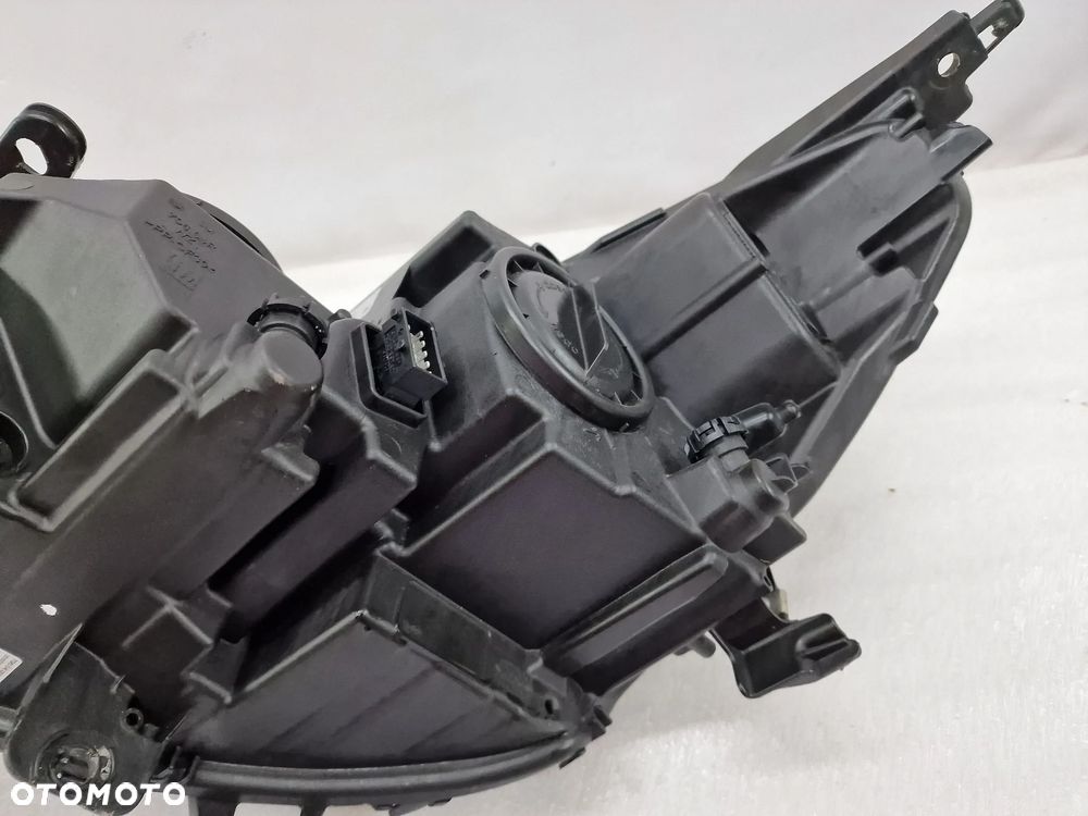 OPEL ASTRA K V 16- PRAWA LAMPA PRZEDNIA PRZÓD SOCZEWKA LED + H7 , NR 39047199 , NR AUKCJI LA384 - 9