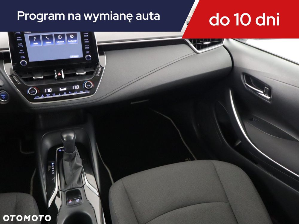 Toyota Corolla - 10