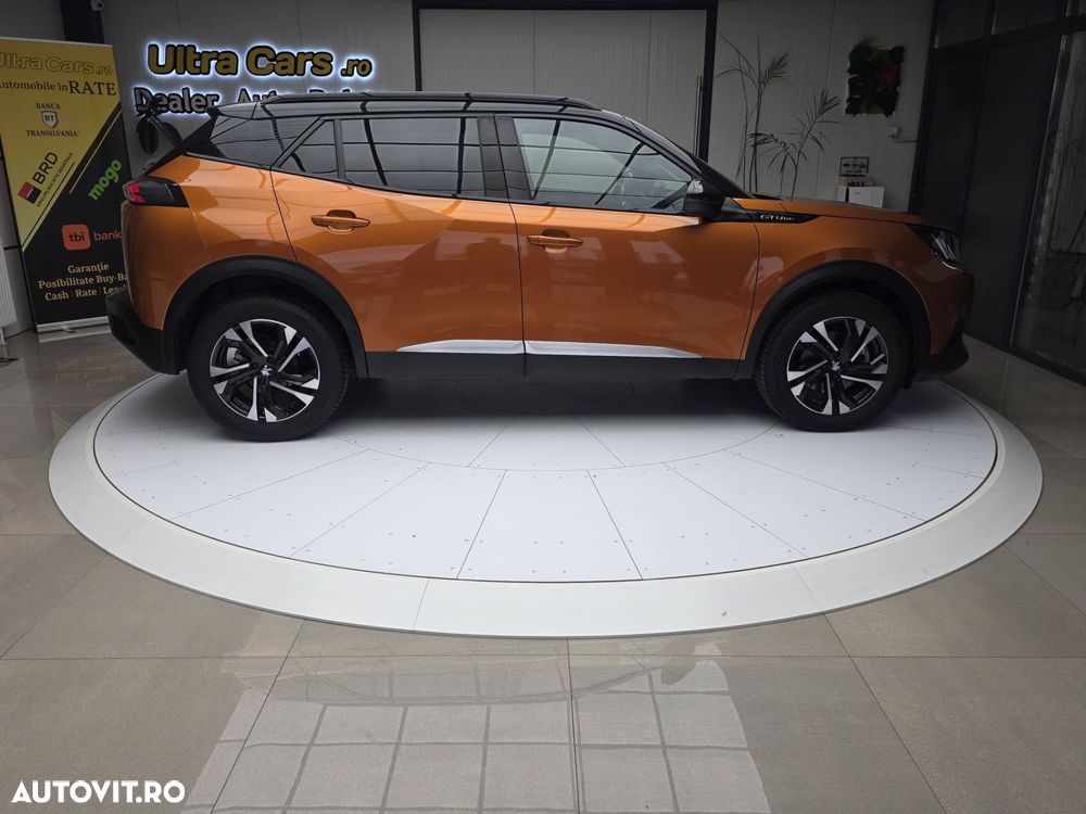 Peugeot 2008 - 8