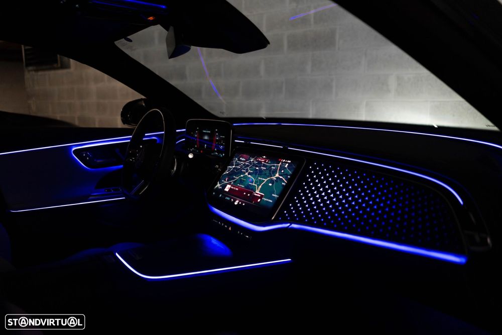 Mercedes-Benz E 300 - 45