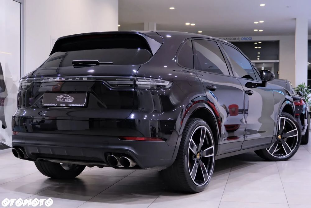 Porsche Cayenne S - 12