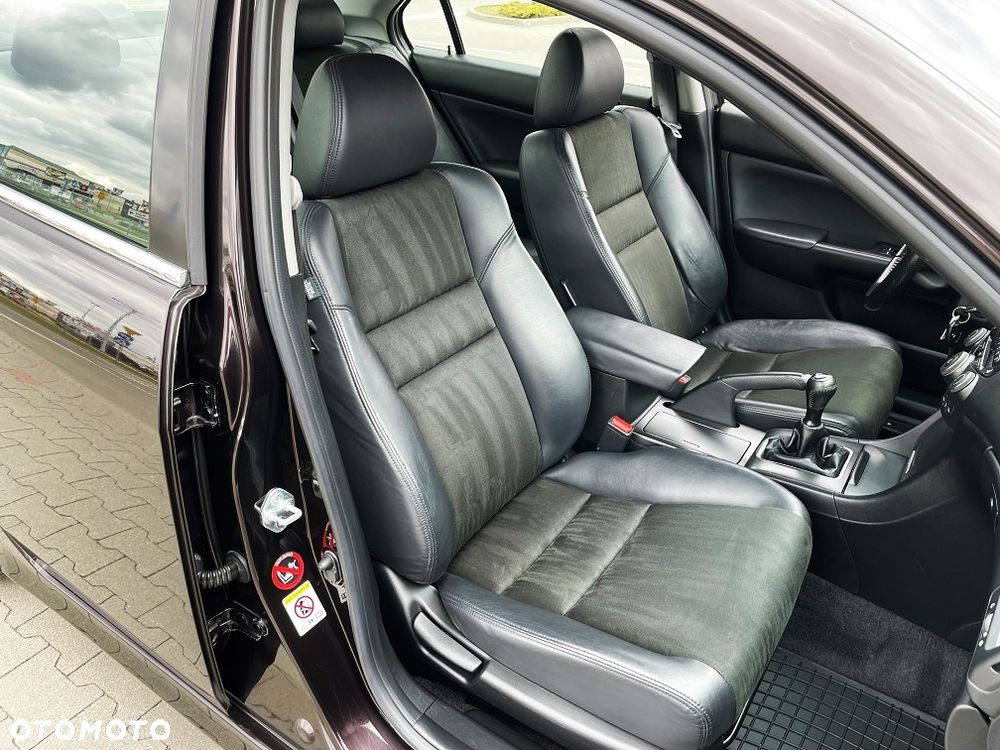 Honda Accord 2.0 i Sport - 16