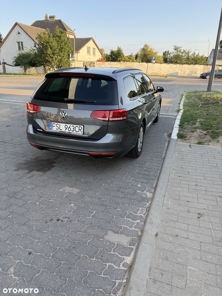 Volkswagen Passat - 6