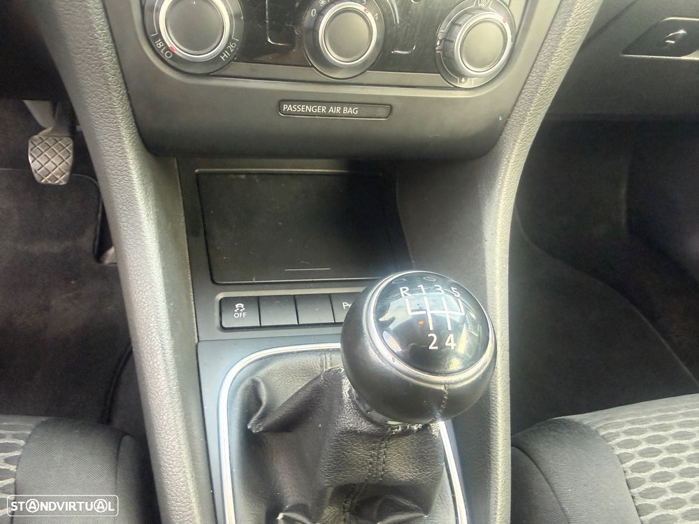VW Golf Variant 1.6 TDi Trendline Pack - 17